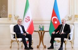 رئیس جمهور: پیوندهای تاریخی ایران و آذربایجان، زمینه‌ساز توسعه همکاری‌های مشترک 