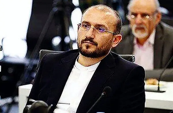 انتقاد شدید رئیس کمیسیون کشاورزی اتاق ایران از مدیریت پلیسی بازار/افشای طلب ۴ میلیارد یورویی واردکنندگان از بانک مرکزی + فیلم