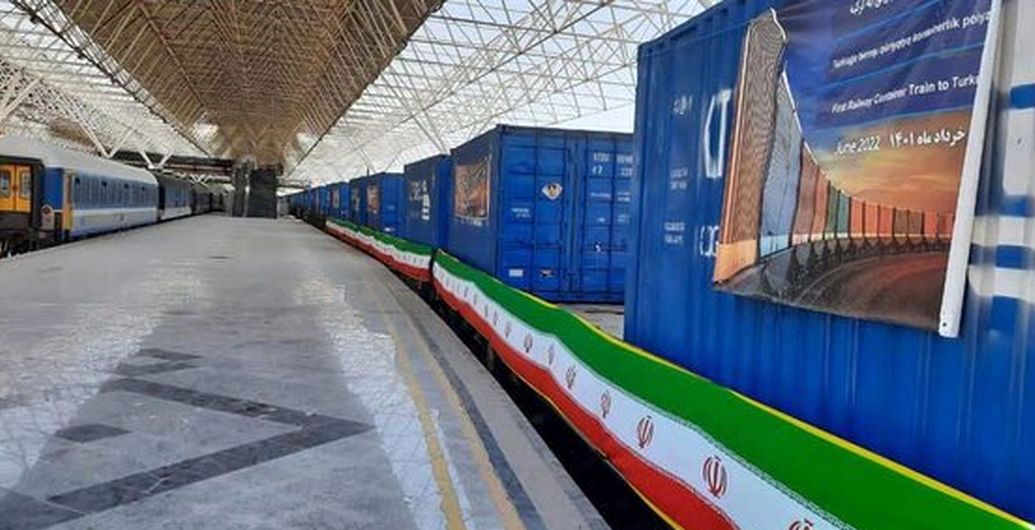 سفر بحث‌برانگیز وزیر راه به چین/همراهی دو نماینده مجلس چه معنایی دارد؟