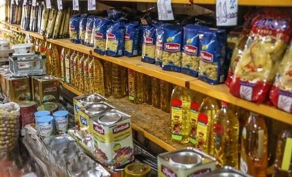 فروشگاه‌های زنجیره‌ای طبق روال گذشته فعال هستند؛ توزیع ۷۰۰ تن روغن