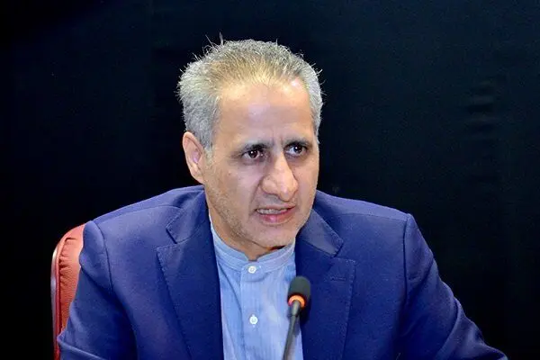 یک پیش‌بینی خوش‌بینانه برای قیمت ارز/عضو اتاق بازرگانی: احتمال کاهش دلار به زیر ۱۰۰ هزار تومان