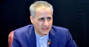 یک پیش‌بینی خوش‌بینانه برای قیمت ارز/عضو اتاق بازرگانی: احتمال کاهش دلار به زیر ۱۰۰ هزار تومان