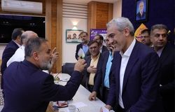 مطالبات بخش خصوصی از وزیر اقتصاد در سفر به اهواز/ حق عضویت ILO پرداخت می‌شود، اما از ظرفیت‌های بین‌المللی بی‌بهره‌ایم