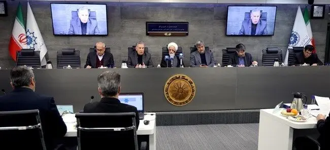 مخالفت صریح دولت با تغییر مرجع مجوز تاکسی‌های اینترنتی در کمیته حمایت از کسب‌وکار