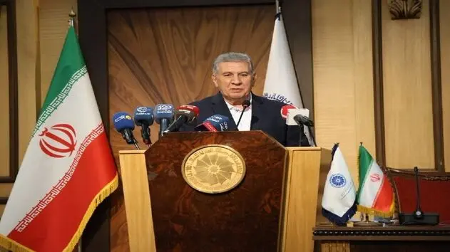 آزادی عمل بیشتر بخش خصوصی در تأمین ارز؛ پیشنهاد رئیس اتاق ایران به بانک مرکزی