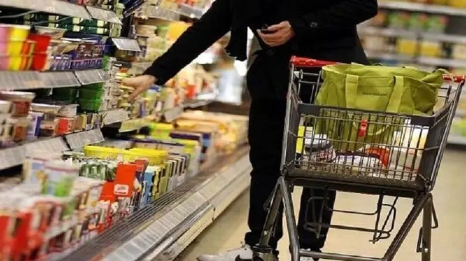 اطمینان از تأمین کالاهای اساسی تا ۷ ماه آینده؛ بخش حمل‌ونقل کشور در آماده‌باش کامل