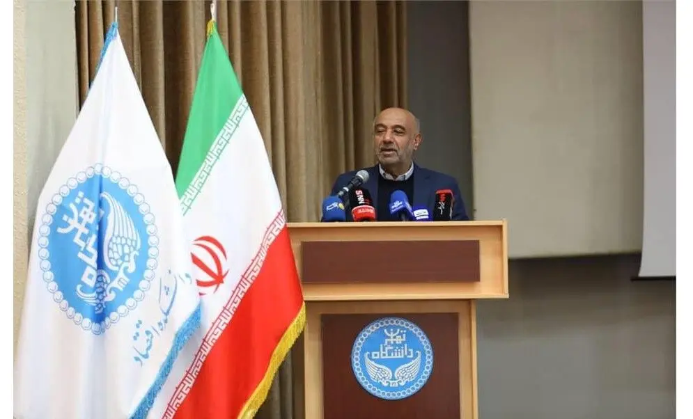میدری: تعیین حداقل دستمزد بدون سه‌جانبه‌گرایی ممکن نیست