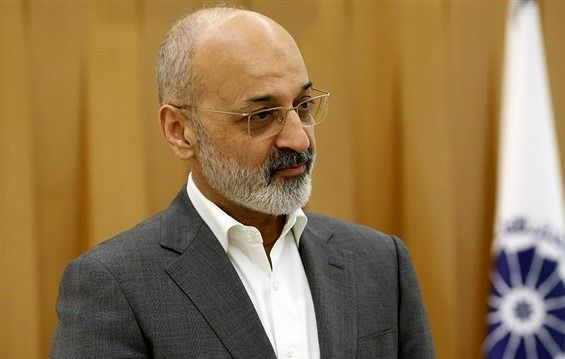 کاهش صادرات به دلیل بخشنامه‌های خلق‌الساعه و پیمان‌سپاری ارزی