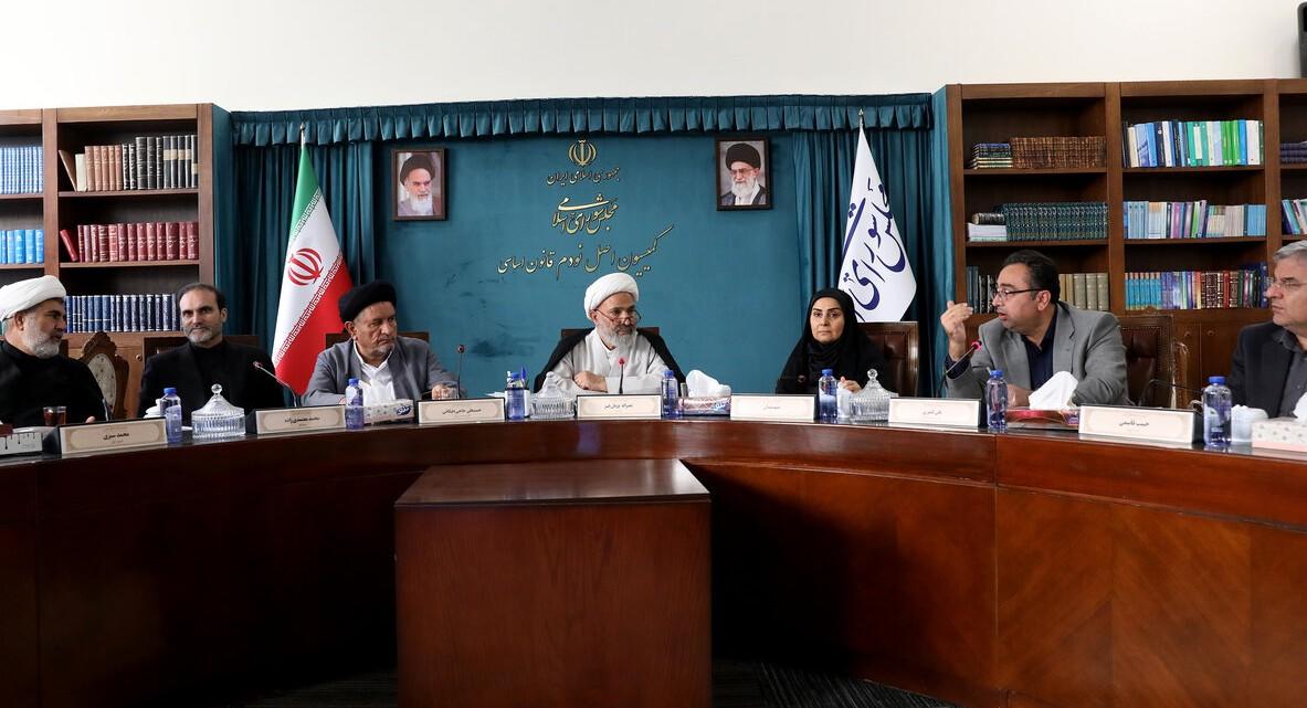 تعبیه زیرساخت‌های مسکن حمایتی همزمان با تأمین زمین/ اتصال کامیون‌ها به سامانه هوشمند تردد تا پایان سال