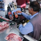 قیمت گوشت تنظیم بازاری به سقف تاریخی رسید؛ ۸۰۰ تا ۹۰۰ هزار تومان برای هر کیلو