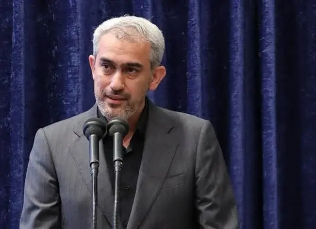 وزیر اقتصاد در مسکو: قراردادهای اقتصادی ایران و روسیه در مسیر نهایی شدن است