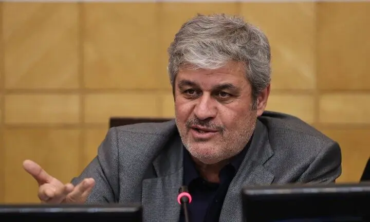 رفتار متناقض و عدم هماهنگی در بدنه دولت در مبانی ارزی و یارانه‌ای