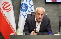 گلایه تند عضو هیات رییسه اتاق ایران از بی‌عملی بانک مرکزی/نشست‌ها برگزار می‌شود، اما مشکلات بیشتر می‌شود