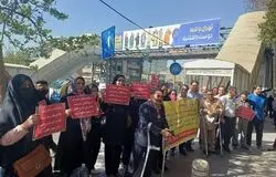 ۲۷ ماه انتظار بی‌حاصل؛ تجمع کارکنان سهام عدالت مقابل وزارت کار