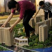 سفر وزیر راه به چین؛ انتقال فناوری ساخت مسکن یا تهاتر نفت؟