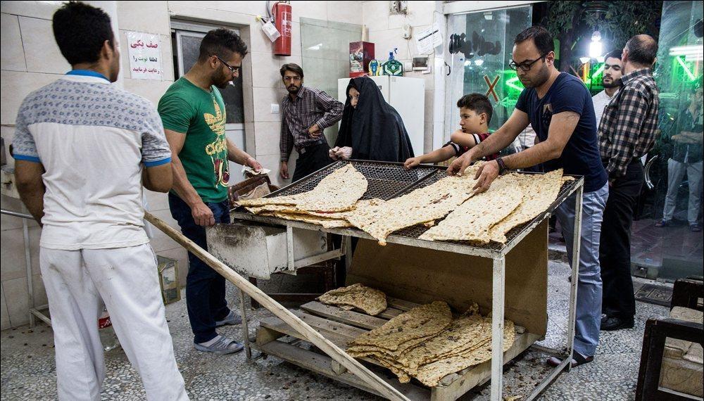 نظارت هوشمند بر زنجیره آرد و نان به ثمر نشست/حذف متخلفان و افزایش سهم نانوایان منضبط