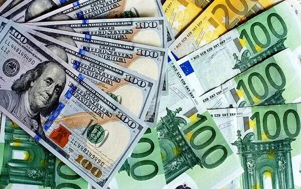 معاون اسبق بانک مرکزی: بازار ارز نباید رها شود/مدیریت عرضه و تقاضا اولویت بانک مرکزی است