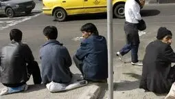 بیکاری جوانان بالای ۲۱ درصد/خدمات همچنان پیشتاز اشتغال در زمستان۱۴۰۴