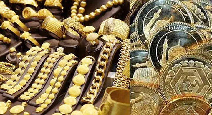 اونس جهانی طلا در آستانه ۵۰۰۰ دلار/ بازار داخلی طلا در تب و تاب