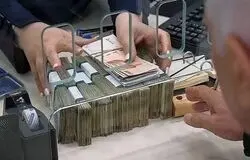 نرخ سود بین‌بانکی به ۲۳.۹۲ درصد رسید؛ تداوم فشار نقدینگی در شبکه بانکی