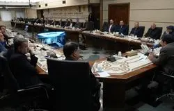 تأکید وزیر صمت بر ایستادگی اصناف و تولیدکنندگان در دوران جنگ و حمایت ویژه از بنگاه‌های آسیب‌دیده