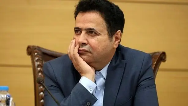 رشد مالیاتی در شرایط رکود تورمی، ضد تولید است/دولت شفافیت و صرفه‌جویی در هزینه‌های خود را پیش بگیرد