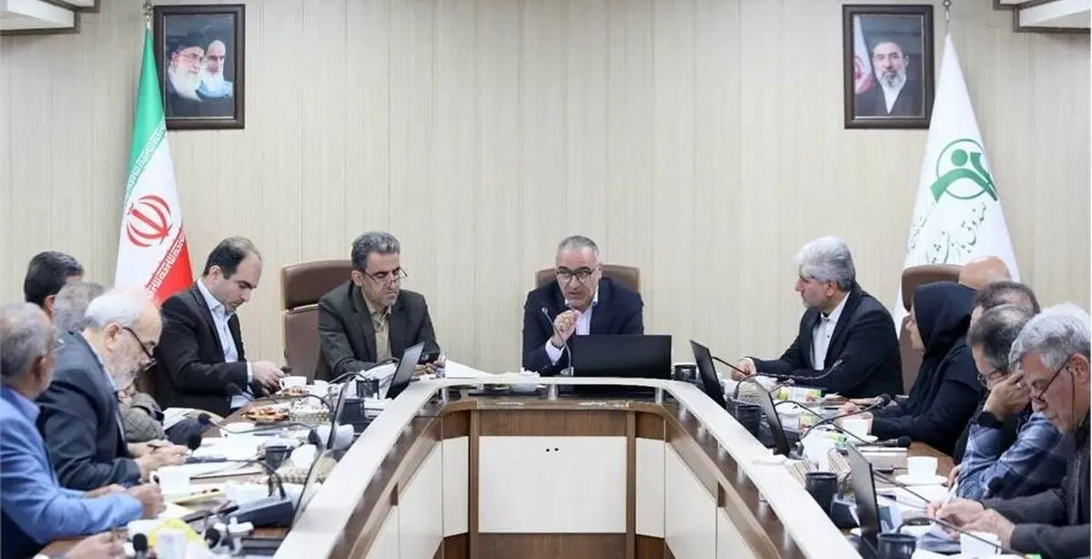 نشست مشترک صندوق بازنشستگی کشوری و بیمه‌گرها برای بهبود و رقابت در بیمه تکمیلی ۱۴۰۵