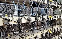 قطعی اینترنت و ماینرهای زیرزمینی؛ درس‌هایی برای صنعت رمزارز ایران