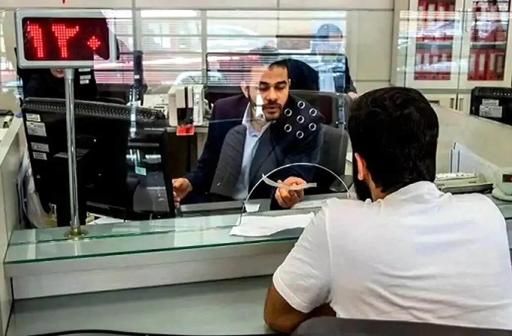 بانک‌های دچار اختلال باید خسارت مردم و کسب‌وکارها را جبران کنند