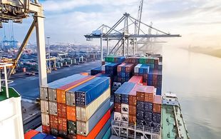 ۳۲ میلیارد دلار صادرات غیرنفتی/چین و امارات در صدر شرکای تجاری ایران