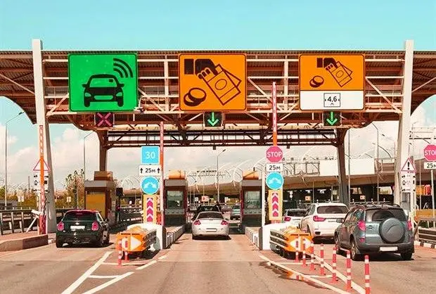 افزایش ۳۰ درصدی عوارض آزادراه‌ها ابلاغ شد/بدهی ۴۴۰۰ میلیاردی همچنان پابرجاست