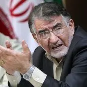 اقتصاد ایران با نسخه‌های کلاسیک به جایی نمی‌رسد/ ظرفیت تجارت ۳۰۰ میلیارد دلاری با همسایگان وجود دارد