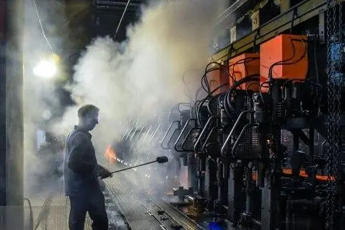  آغاز فرآیند معرفی واحد‌های صنفی و صنعتی آسیب‌دیده به نهاد‌های حمایتی برای دریافت تسهیلات