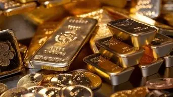 کاهش قیمت طلا و سکه در بازار ایران با وجود جهش ۶۴ دلاری اونس جهانی