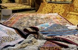 فرش دستباف ایران/میراث جهانی در جدال با رکود