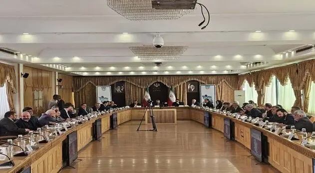 اصناف در نشست با رئیس تعزیرات از مطالبات کالابرگ تا مشکلات ارزی و مالیاتی گفتند