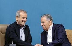 درخواست بخش خصوصی برای خروج از وضعیت «نه جنگ، نه صلح»/ حرکت به‌سوی تک‌نرخی شدن ارز با «شیب ملایم»