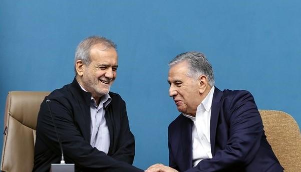 درخواست بخش خصوصی برای خروج از وضعیت «نه جنگ، نه صلح»/ حرکت بهسوی تکنرخی شدن ارز با «شیب ملایم»