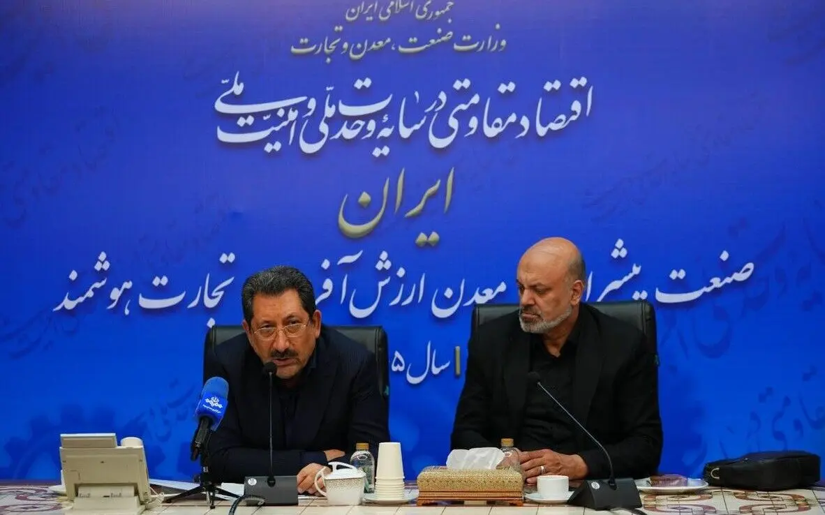 نوسازی صنایع آسیب‌دیده از جنگ با تکیه بر توان داخلی در حال انجام است