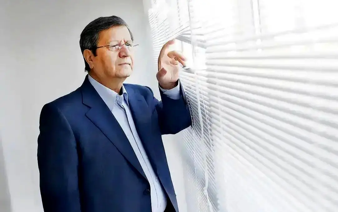 طرح استیضاح همتی؛ التزام به کارایی یا دامن زدن به بحران؟/استیضاح همتی، تعلیق فرصت اصلاحات اقتصاد