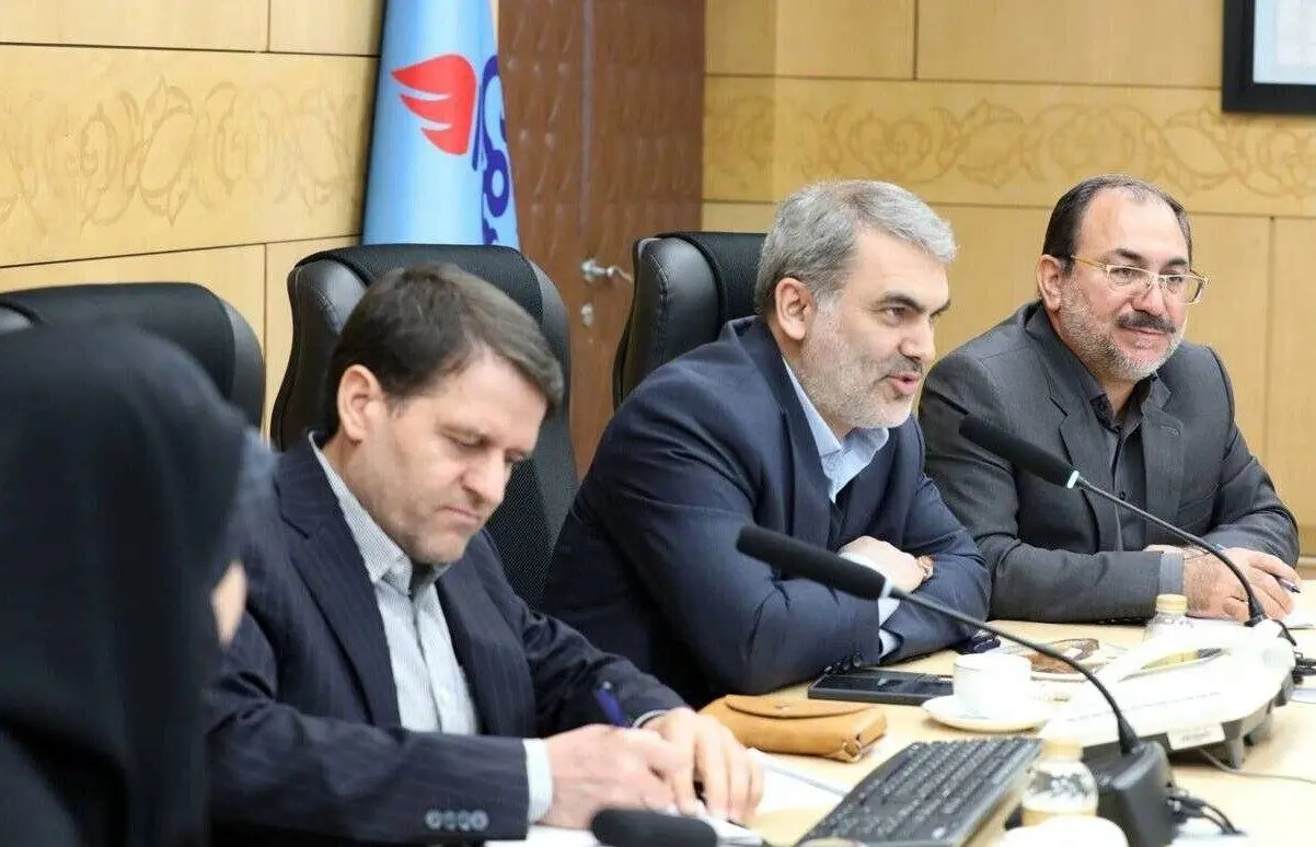 عرضه پتروشیمی در بورس در شرایط جنگی باعث افزایش قیمت و تورم می‌شود