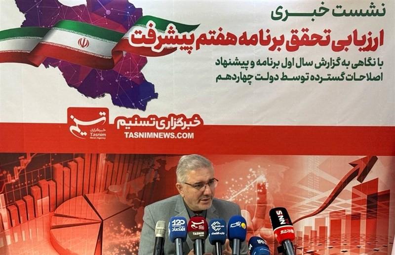 بنزین ۱۵ هزار تومانی؛ نسخه بازدارنده‌ای که خطر جهش تورمی دارد + فیلم