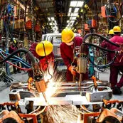 صنعت در انتظار انرژی؛ توسعه بدون برق پایدار متوقف می‌ماند