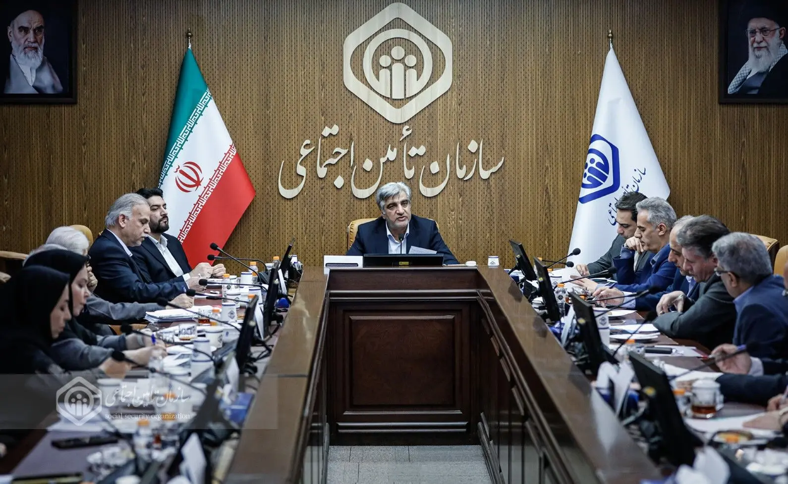 انتقال تدریجی خدمات قابل واگذاری به کارگزاری‌ها/تسهیل‌گری فعالیت کارگزاری‌ها در راستای منافع شرکای اجتماعی