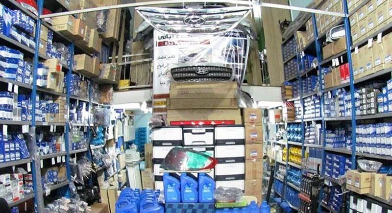 قطعات خودروهای وارداتی و مونتاژی نایاب شد/قیمت‌ها ساعتی تغییر می‌کند