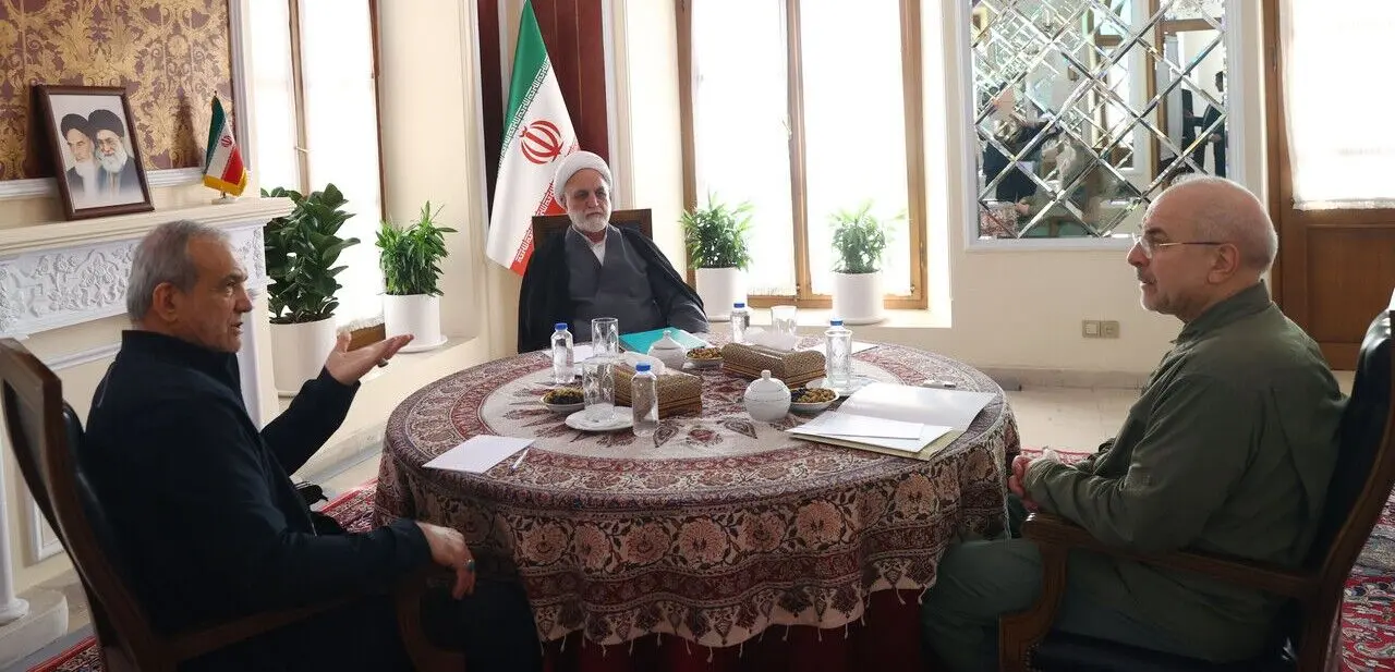نشست سران قوا با محوریت مسائل اقتصادی و معیشتی