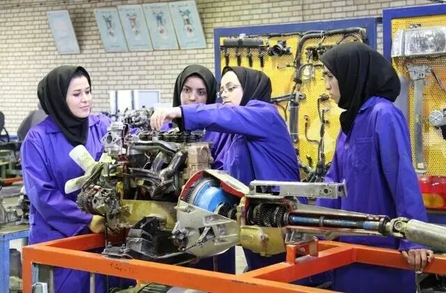 آموزش بدون شغل؛ چرا مهارت‌آموزی به اشتغال پایدار نمی‌رسد؟