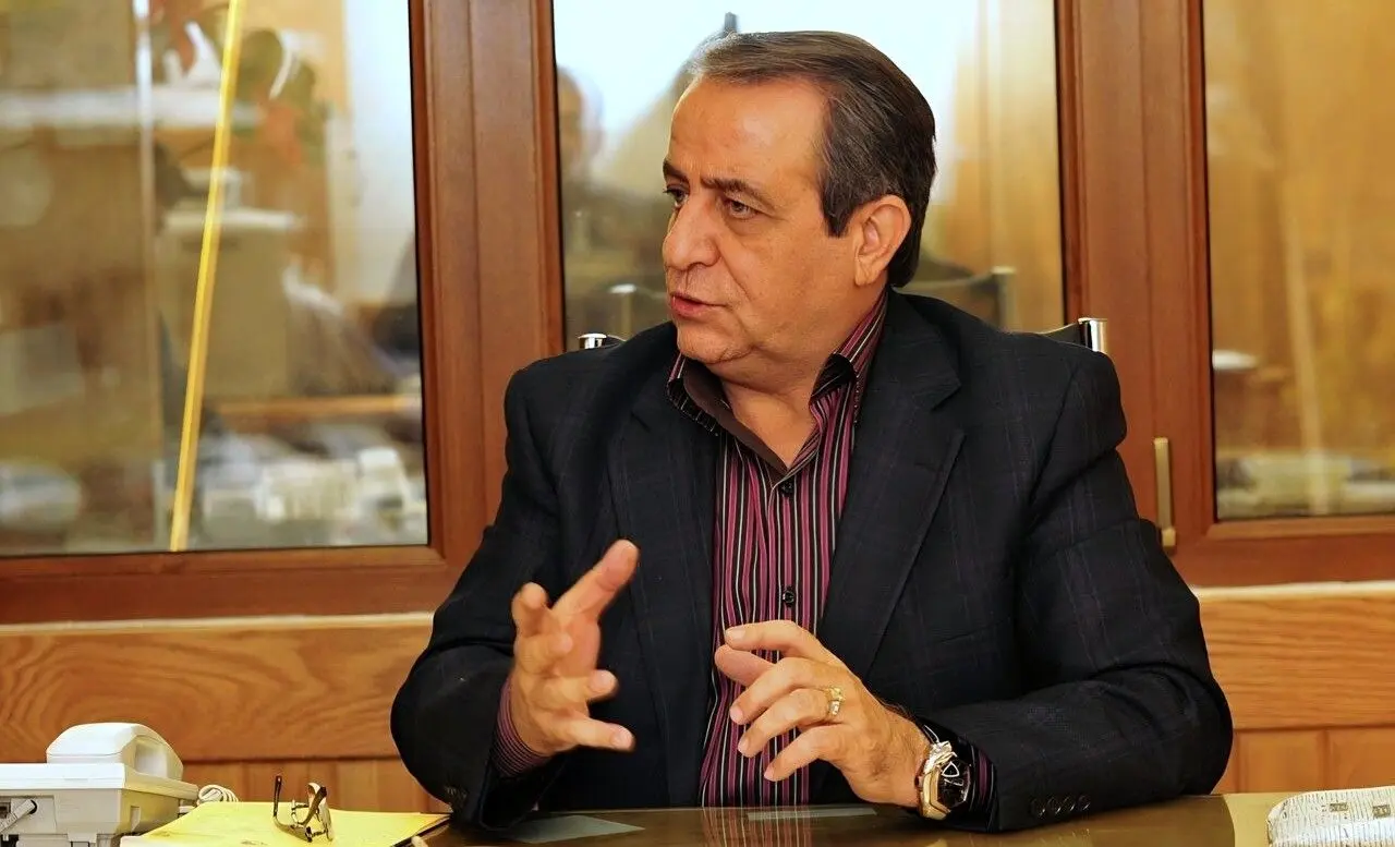 کاهش قیمت طلا و سکه در هفته جاری/حباب سکه به ۴.۲ میلیون تومان رسید