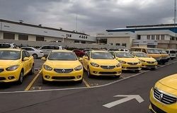 گلایه رانندگان زن مهرآباد پس از دو دهه خدمت/از دست رفتن حق مالکیت تاکسی