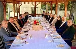 ترکیه برای مشارکت در بازسازی و توسعه اقتصادی ایران اعلام آمادگی کرد